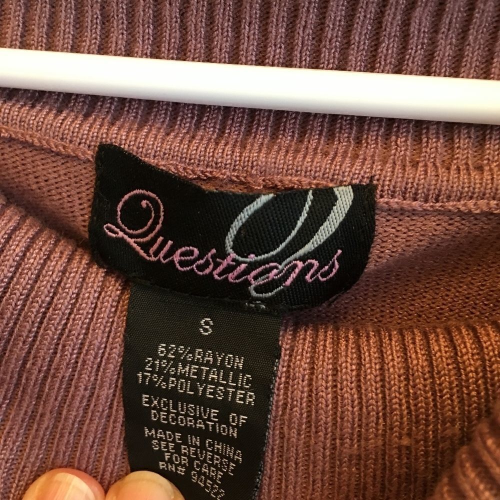 ‎QUESTIONS SHAWL COLLAR SWEATER IN MAUVE - Picture 5 of 6